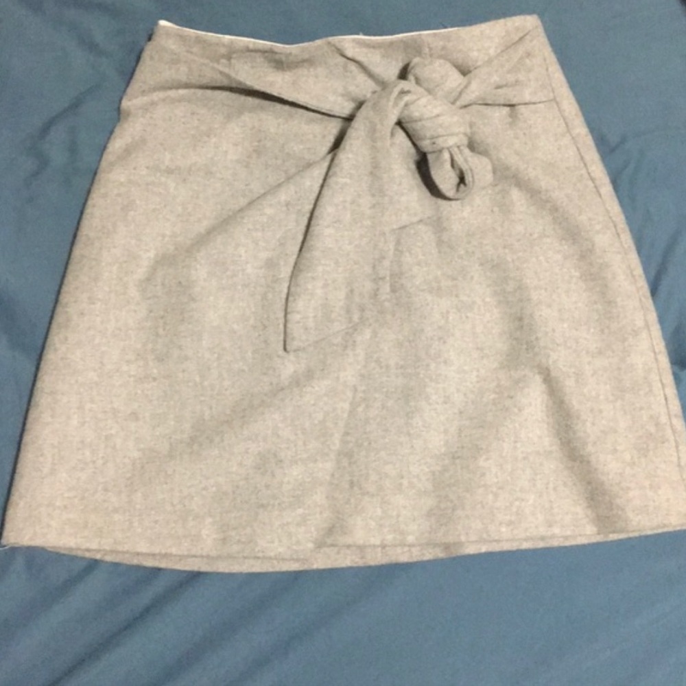 Aritzia Wilfred Will Skirt